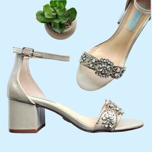 BETSEY JOHNSON SB-Mel Silver Jewel Block Heel Sandal Size 8 Ankle Strap Dressy